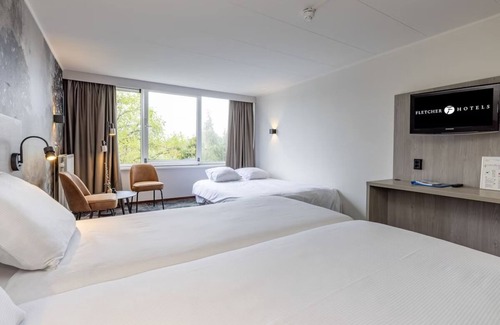 Municipality of Hellendoorn Hotel | Family-Friendly Room Close to Sallandse Heuvelrug National Park