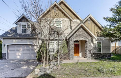 Pinehurst Casa | Family-Friendly Seattle Getaway 9 Mi to Downtown!