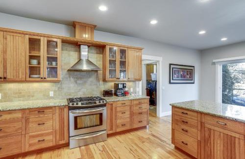 Pinehurst Casa | Family-Friendly Seattle Getaway 9 Mi to Downtown!