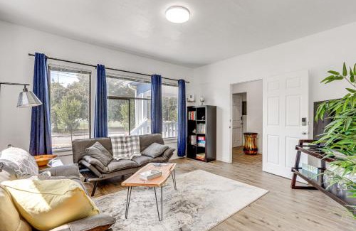 Wallingford Casa | Family-Friendly Seattle Home in Green Lake!