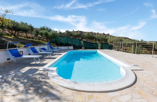 Realmonte Villa | Estancia familiar en Sicilia