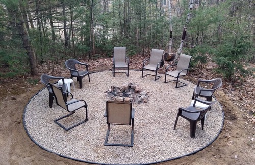 Eidelweiss Village Casa | Family friendly Ski/Lake house in the White Mountains - walk to lake
