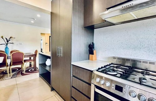 Nadi Apartamento | Family Friendly spacious 3 bedroom self contained apartment.