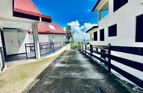 Nadi Apartamento | Family Friendly spacious 3 bedroom self contained apartment.