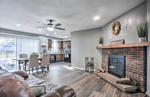 Springfield Casa | Family-Friendly Springfield Home w/ Yard!