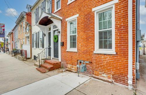 Columbia Casa | Family-Friendly Townhome with Patio in Columbia!