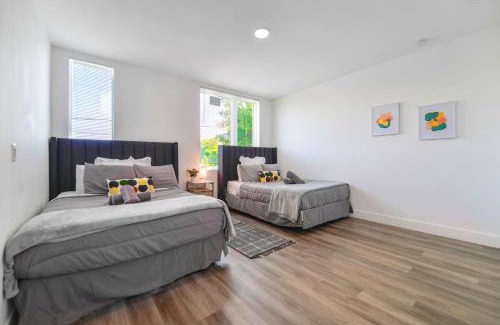 Allapattah Apartamento | Family-Friendly Townhouse w Private Parking Included
