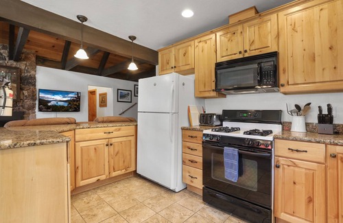 Montgomery Estates Cabina | Acogedor South Lake Tahoe Chalet zona de Heavenly
