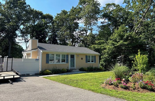 Sandwich Casa | Family friendly , walking distance local restaurants, ice cream, biking beach