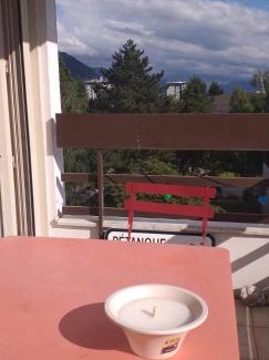 Novel Apartamento | Family & Friends
