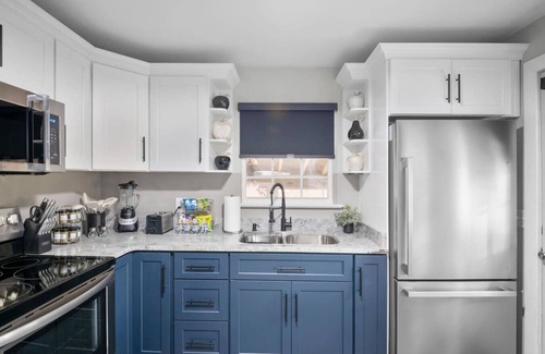 McGuire Casa | Family Fun: 2 Story Oasis & Pup Retreat Near RVA