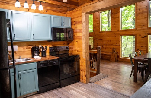 Stanton Cabina | Family Fun Along The Ridge!