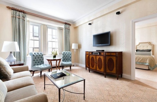 Central Park South Hotel | Family Fun at Central Park: Comfort & Culinary Magic | 2 Units