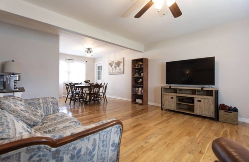 Republic Casa | Family Fun at Primrose Retreat - Cozy, Clean & Chemical-Free