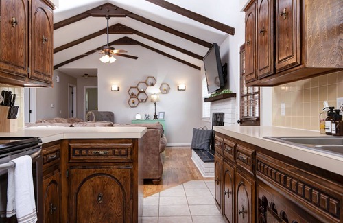 Republic Casa | Family Fun at Primrose Retreat - Cozy, Clean & Chemical-Free