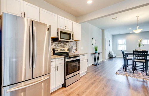 Atlanta Casa | Family Fun Hub Walk to Park, 3 Mi to Dtwn Atlanta