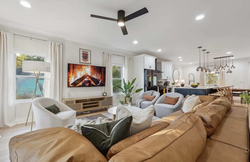 Scottdale Casa | Family FUN! Kids Playroom, Game Room, Dogs OK