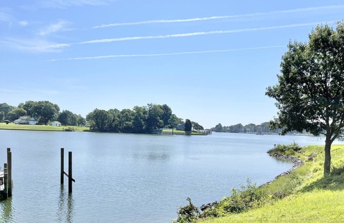 Deltaville Casa | Family fun on Jackson's Creek