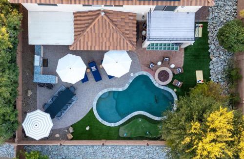 The Villages Of La Canada Casa | Family FUN Pool Movie Theater PuttPutt