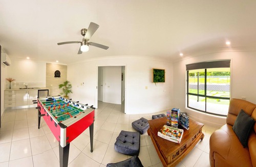 Aratula Casa | Family Fun Retreat in Aratula – Mini Golf, Games & More!