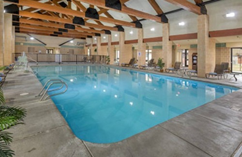 West Yellowstone Condominio | Family Fun With Winter Games and SnowShoeing