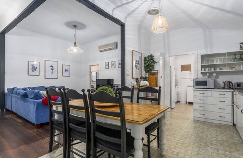 Rockingham Casa | Family Beach and Fishing Getaway in Rockingham
