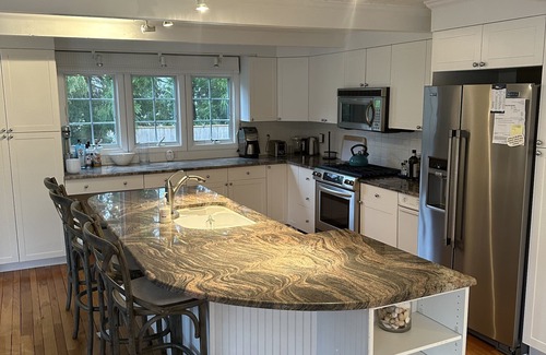 Mashpee Casa | Family Getaway: Heated Pool, Hot Tub And Deep Water Dock