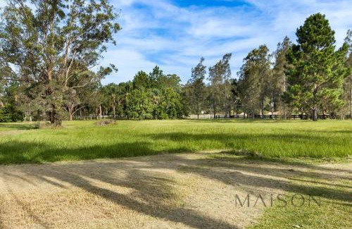 Salt Ash Casa | Family Getaway in Salt Ash