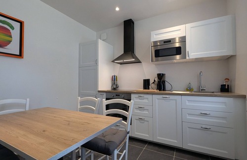 Valencay Cabaña | Encantadora villa cerca del Castillo de Valençay, ideal para familias, con terraza privada y jardín.