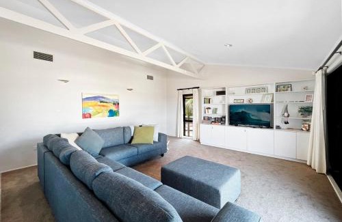 Warilla Casa | Family Getaway Opposite Warilla Beach