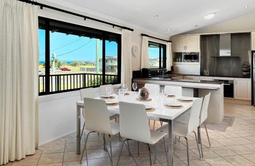 Warilla Casa | Family Getaway Opposite Warilla Beach