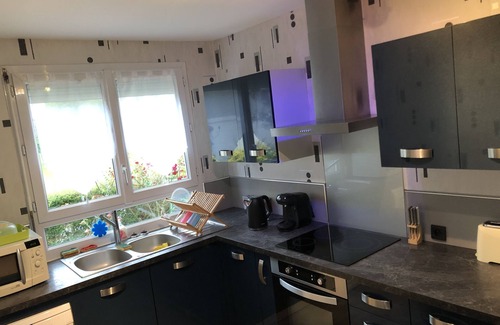Herouville-Saint-Clair Casa | Family house between Caen and the sea