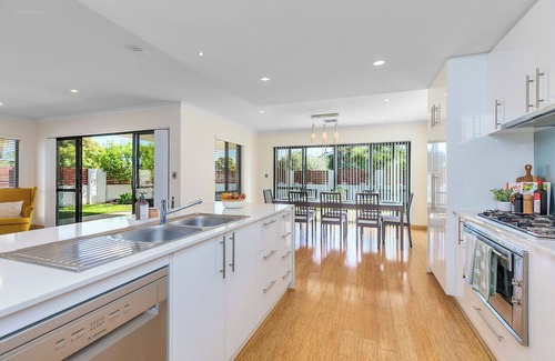 Karrinyup Casa | Family Haven | Long-Stay Approved | Full Amenities