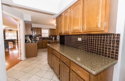 Carol Stream Casa | Family Heaven Retreat, 6 Bedroom, Sleep 16