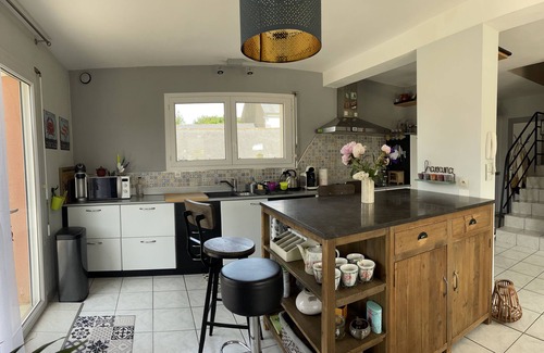 Etables-sur-Mer Casa | Family home with garden and large terrace