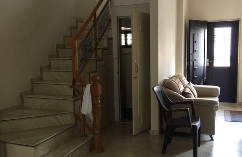 Rajkot Casa | Cómoda casa de vacaciones