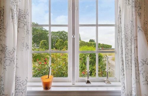 Listed Casa | Family holiday near beach, town and nature
