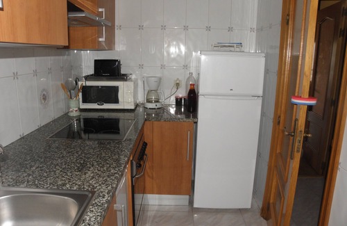 Torredembarra Apartamento | VACACIONES FAMILIARES cerca de PLAYA, en el centro del PUEBLO (Mar y Montaña)