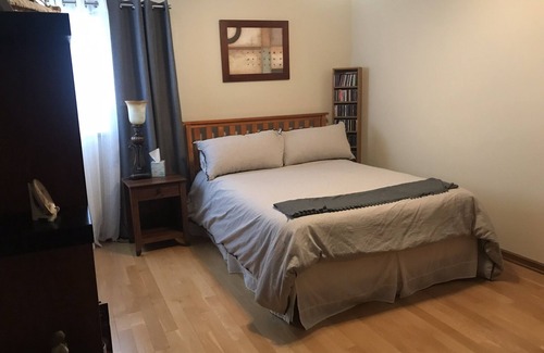 West Allis Casa | Casa familiar disponible para la Convención DNC