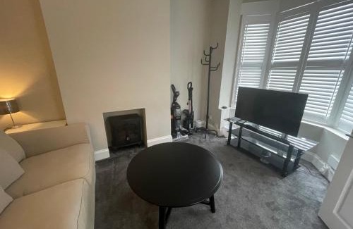 Portsmouth Casa | Family Home Copnor