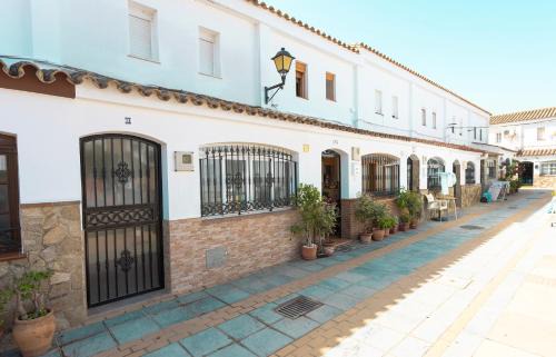 Vejer de la Frontera Casa | Family home for 5 with WiFi and street parking