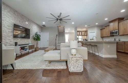 South Pinellas Community Council Casa | Family home/gated comm/mins from beach!