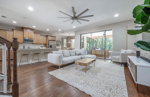 South Pinellas Community Council Casa | Family home/gated comm/mins from beach!