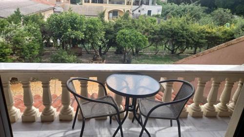 Alepou Apartamento | family home