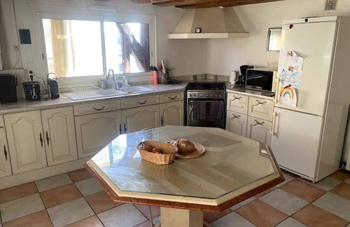 Champignelles Casa | Family Home in Burgundy's Puisaye