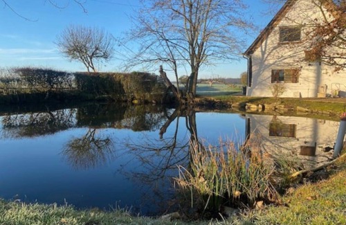 Champignelles Casa | Family Home in Burgundy's Puisaye
