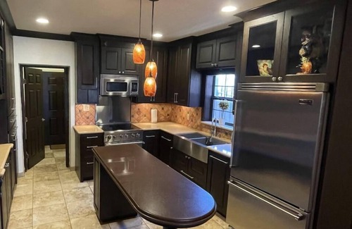 Eastern Division Casa | Family home in central laredo