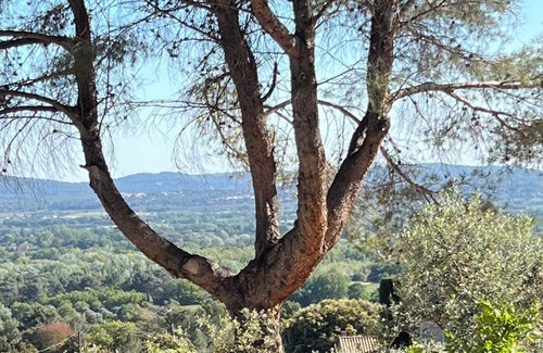 Merindol Casa | Family Home in the Heart of the Luberon with Swimming Pool and Panoramic Vi