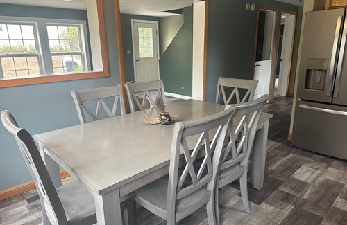 Seal Cove Casa | Family home on private dead end road five minute walk to Acadia National Park