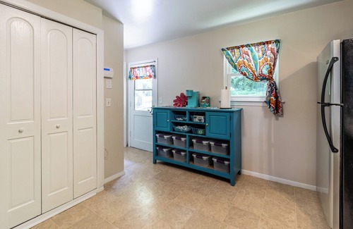 Red Bank Casa | Family Home + Playroom + Garage 10min to Downtown